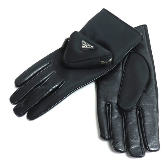 PRADA Black Love Gloves - Picture 1 of 9